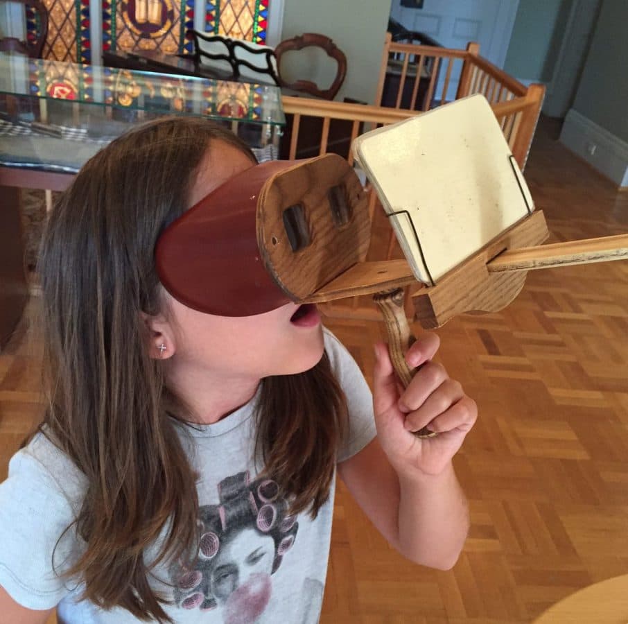 Quelle est la date, selon vous, de ce casque de réalité virtuelle … ?